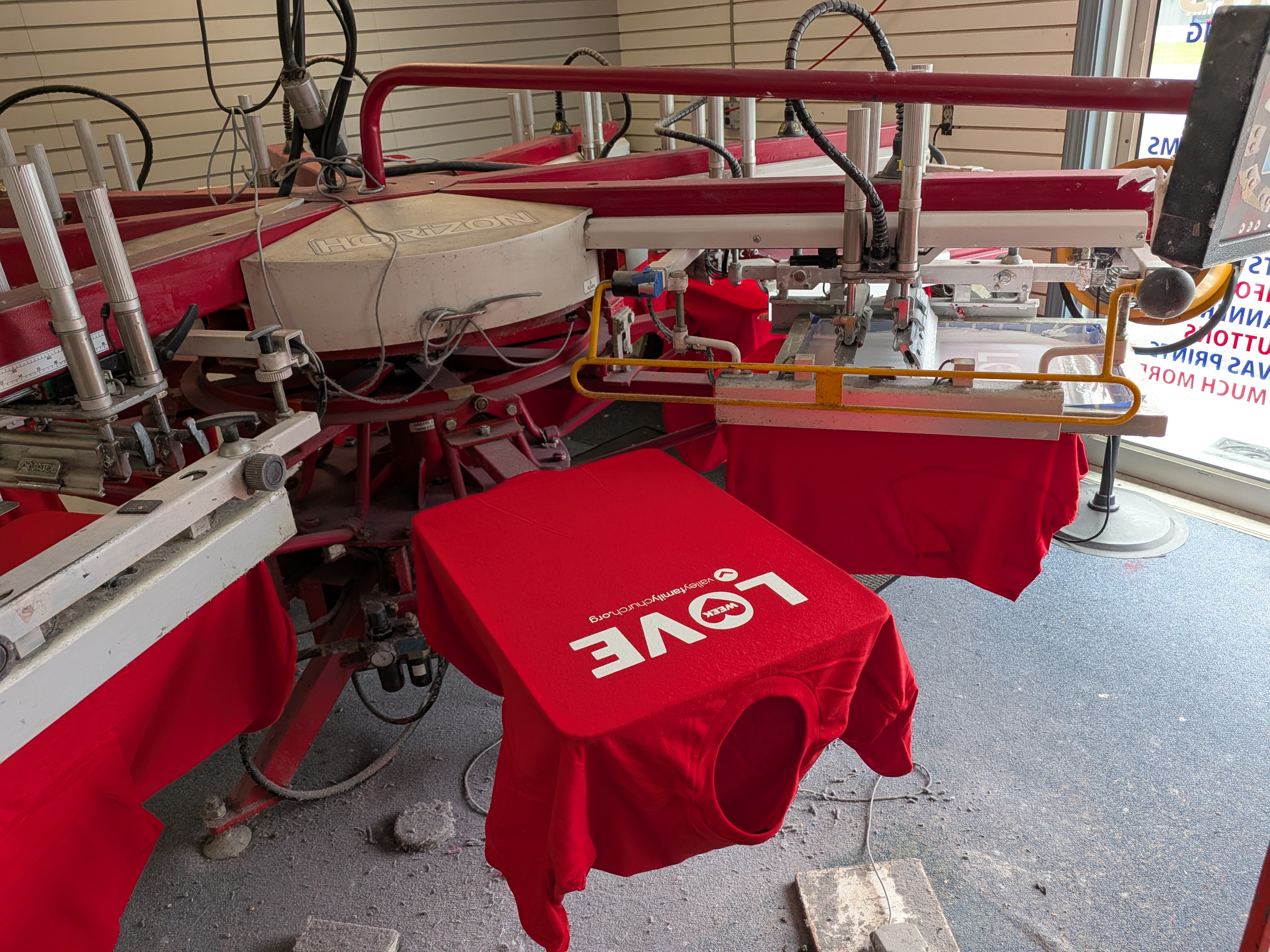 Heat press and printed shirt